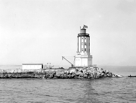 Los Angeles Harbor Light