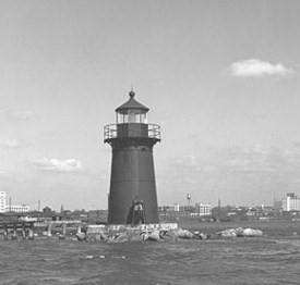 Bridgeport Breakwater (Tongue Point) Light