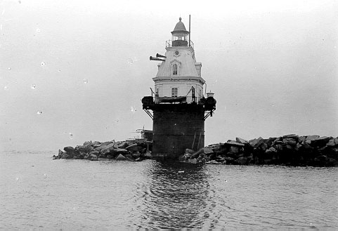 Southwest Ledge Light