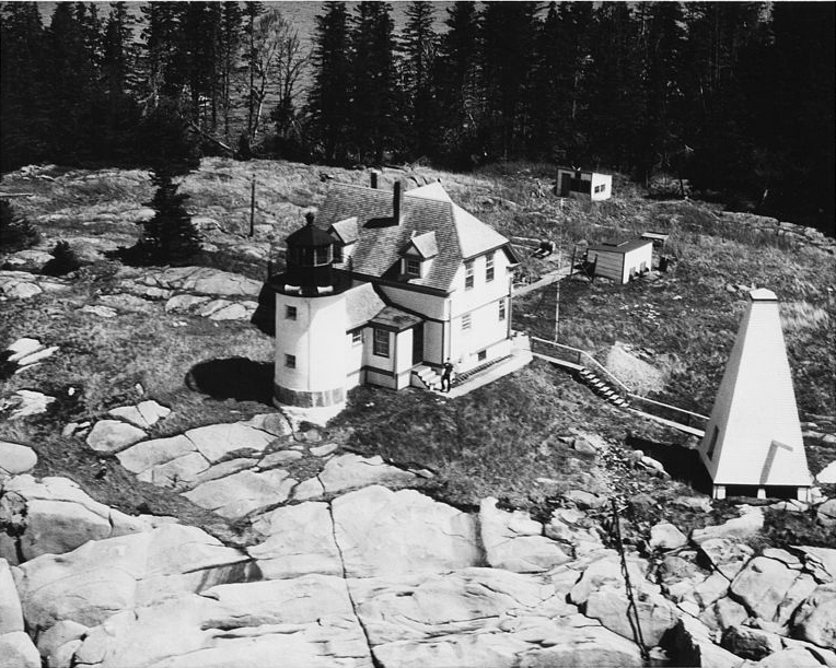 Heron Neck Lighthouse