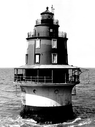 Miah Maull Shoal Light