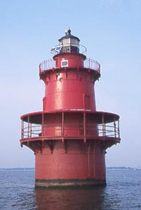 Newport News Middle Ground Light