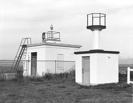 Marrowstone Point Light